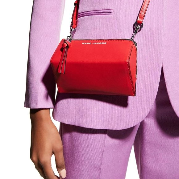 Marc Jacobs Handbags - MARC JACOBS THE WEDGE CROSSBODY PHONE CASE BAG BNWT